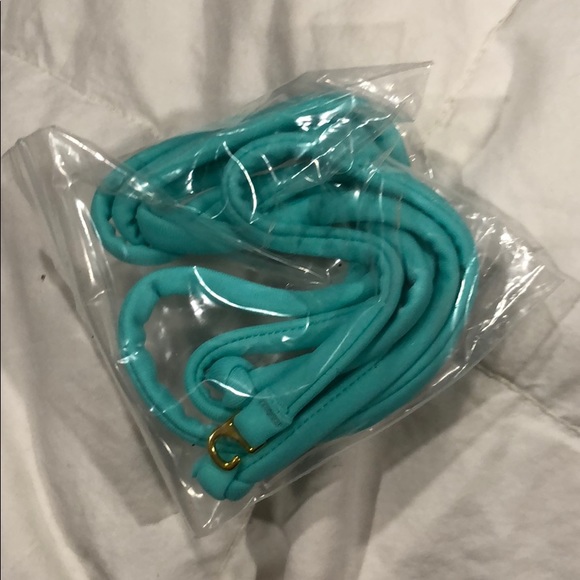 COPY - victoria’s secret bikini top - Picture 4 of 6